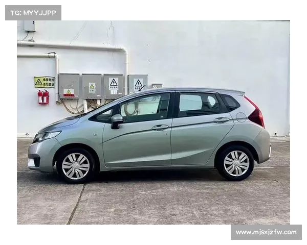 不到7万就能买到1.5T大空间的五菱SUV神车!年轻人还看啥本田飞度 不到7万就能买到1.5T大空间的五菱SUV神车!年轻人还看啥本田飞度